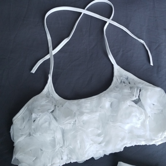 Two piece set - Picture 4 of 5